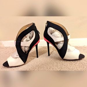 GX by Gwen Stefani stilettos